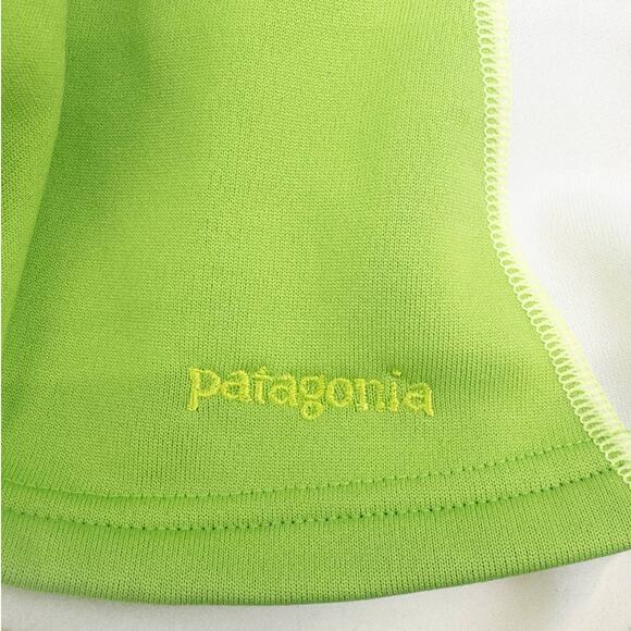 Patagonia Polartec Women's Capilene 4 Expedition Weight 1/4 Zip Pullover Jacket - Picture 3 of 6